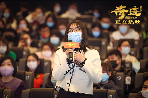 文牧野携《奇迹·笨小孩》上海路演 与奇迹小队感悟中国式奋斗精神(图5) 文牧野携《奇迹·笨小孩》上海路演 与奇迹小队感悟中国式奋斗精神(图5)
