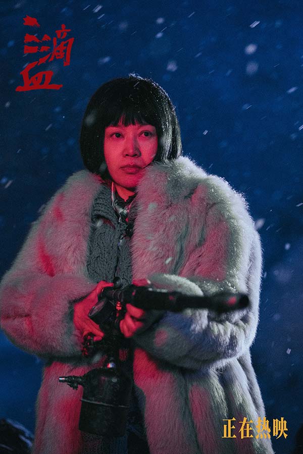 电影《三滴血》今日上映 胡歌文淇绝境救子挑战父母极限(图5) 电影《三滴血》今日上映 胡歌文淇绝境救子挑战父母极限(图5)