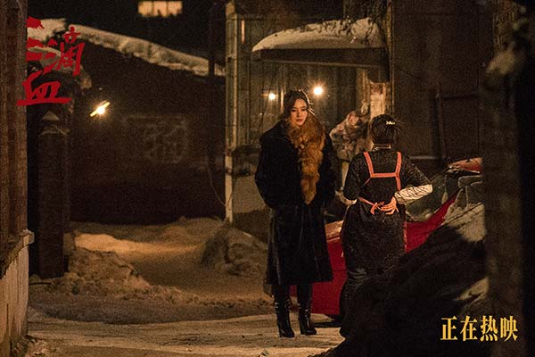 电影《三滴血》今日上映 胡歌文淇绝境救子挑战父母极限(图7) 电影《三滴血》今日上映 胡歌文淇绝境救子挑战父母极限(图7)